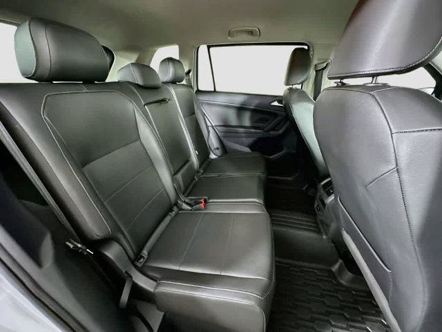 Used 2019 Volkswagen Tiguan SE AWD/4WD image 31
