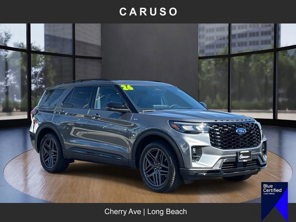 Certified 2026 Ford Explorer ST-Line w/ ST-Line Street Pack image 1
