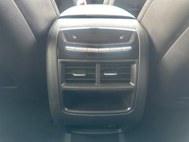 Used 2019 Cadillac XT5 Luxury w/ Advanced Security Package FWD image 25