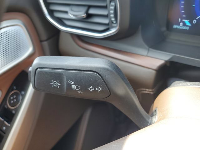 Certified 2023 Ford Explorer King Ranch w/ Technology Package AWD/4WD image 14