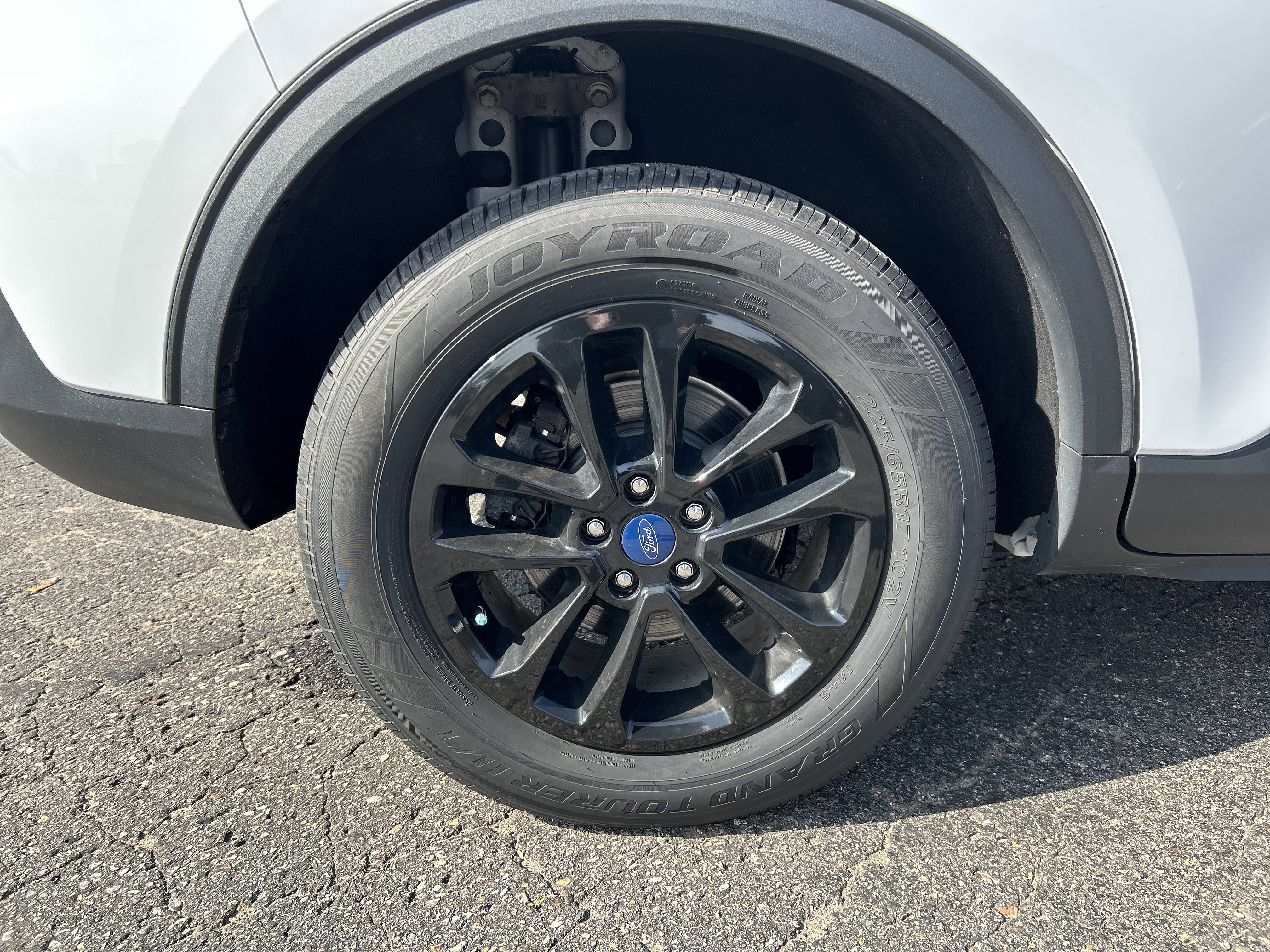 Certified 2022 Ford Escape SE AWD/4WD image 31