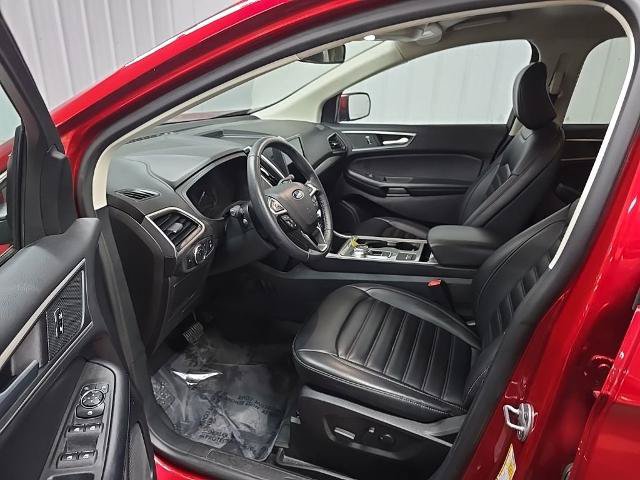 Certified 2024 Ford Edge SEL w/ Convenience Package AWD/4WD image 32