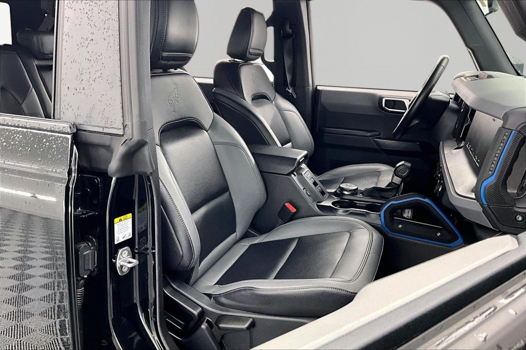 Certified 2024 Ford Bronco Black Diamond AWD/4WD image 7