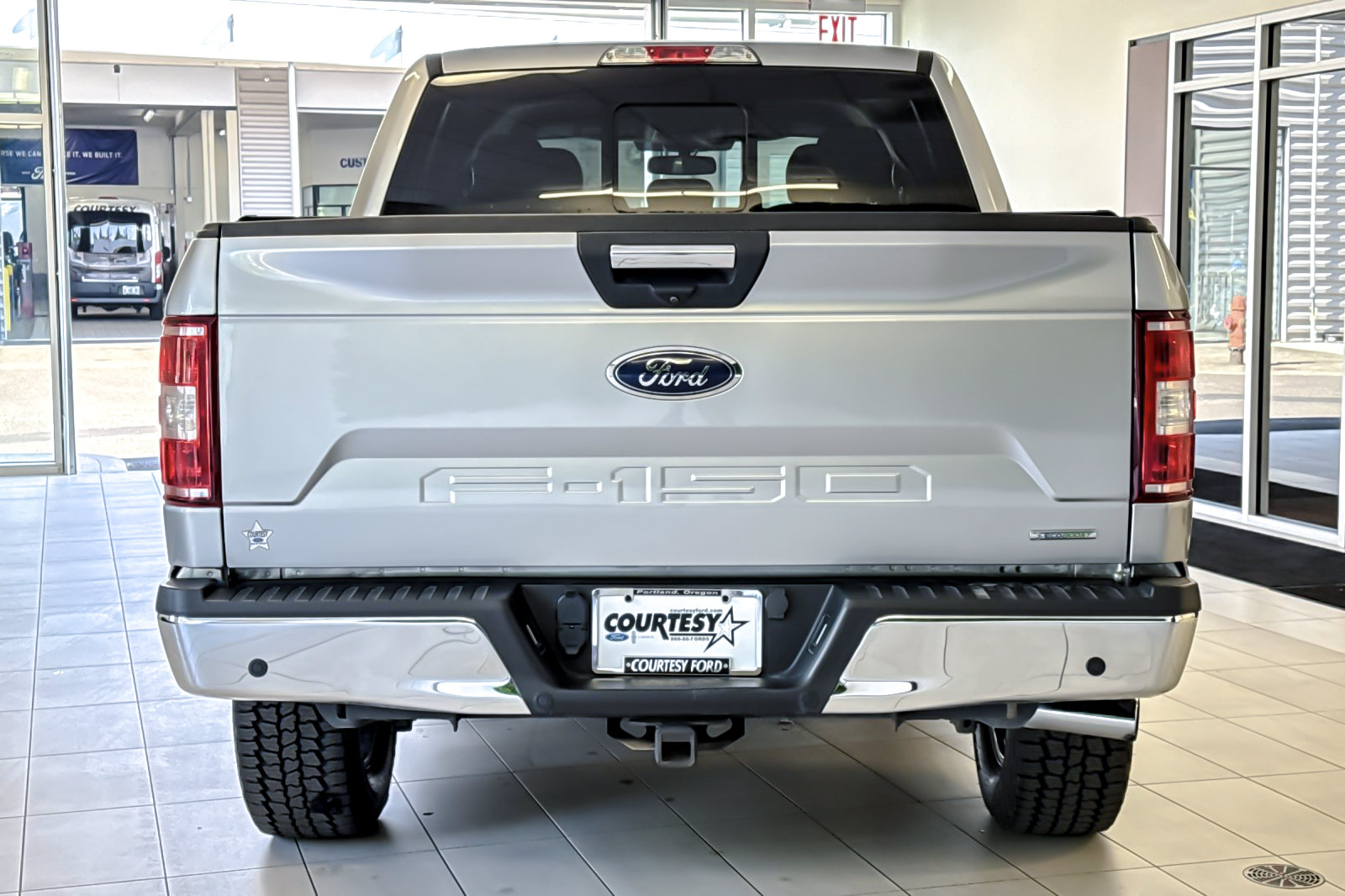 Certified 2020 Ford F150 XLT w/ Equipment Group 302A Luxury AWD/4WD image 5