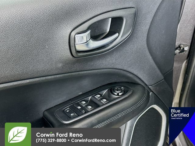 Used 2019 Jeep Compass Latitude AWD/4WD image 21