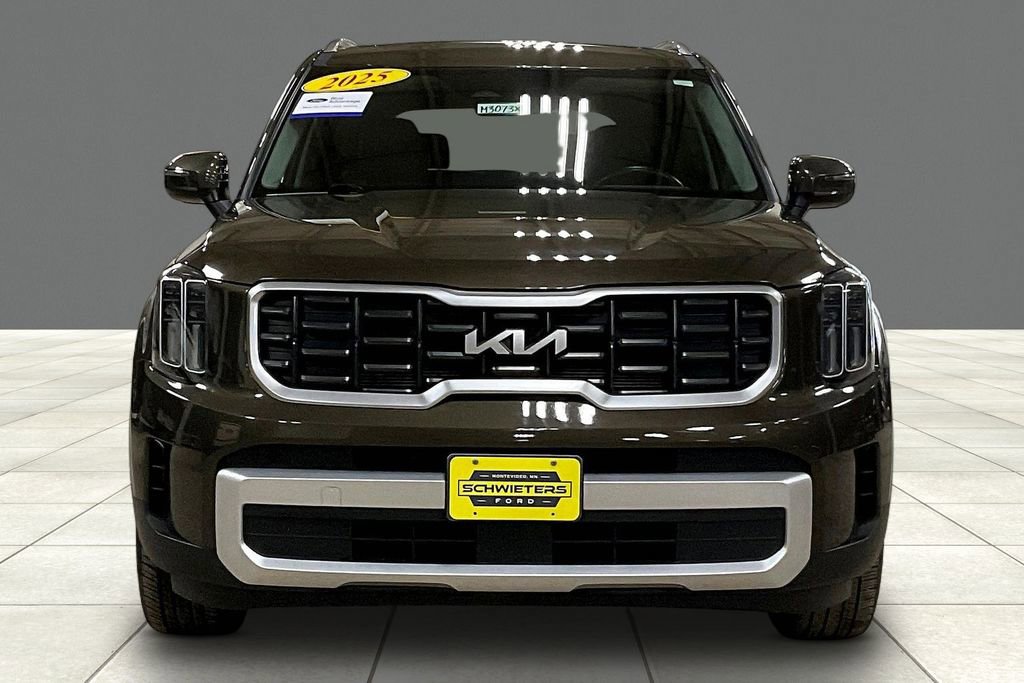 Used 2025 Kia Telluride S AWD/4WD image 3