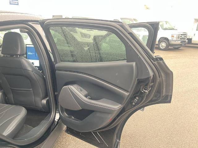 Certified 2025 Ford Mustang Mach-E Select w/ Comfort Package Lite image 14