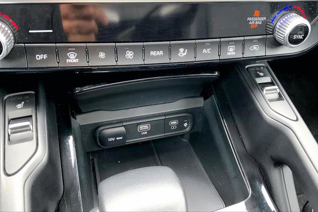 Used 2025 Kia Telluride S AWD/4WD image 34