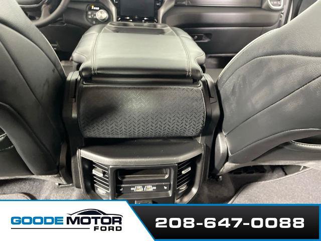 Used 2025 RAM 1500 Laramie AWD/4WD image 21