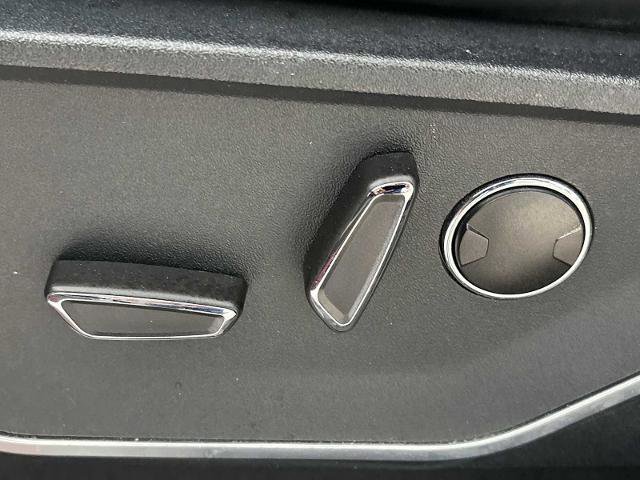 Certified 2022 Ford F150 Raptor w/ Equipment Group 801A High image 34