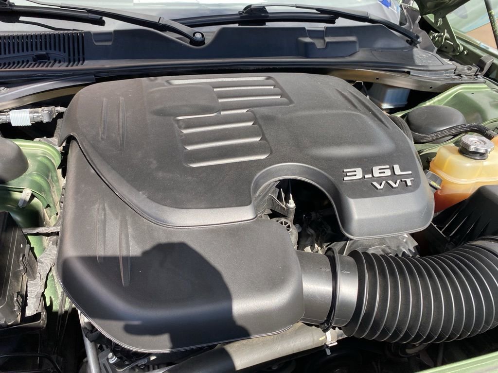 Used 2021 Dodge Challenger SXT image 37