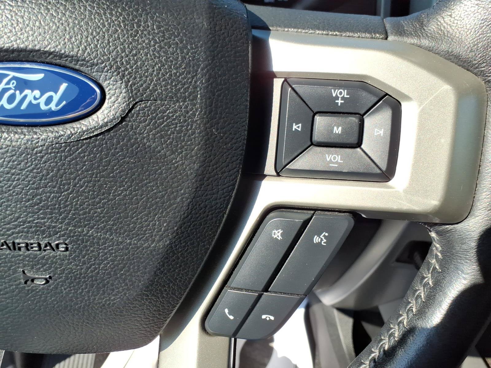 Certified 2021 Ford F350 4x4 Crew Cab Super Duty image 28