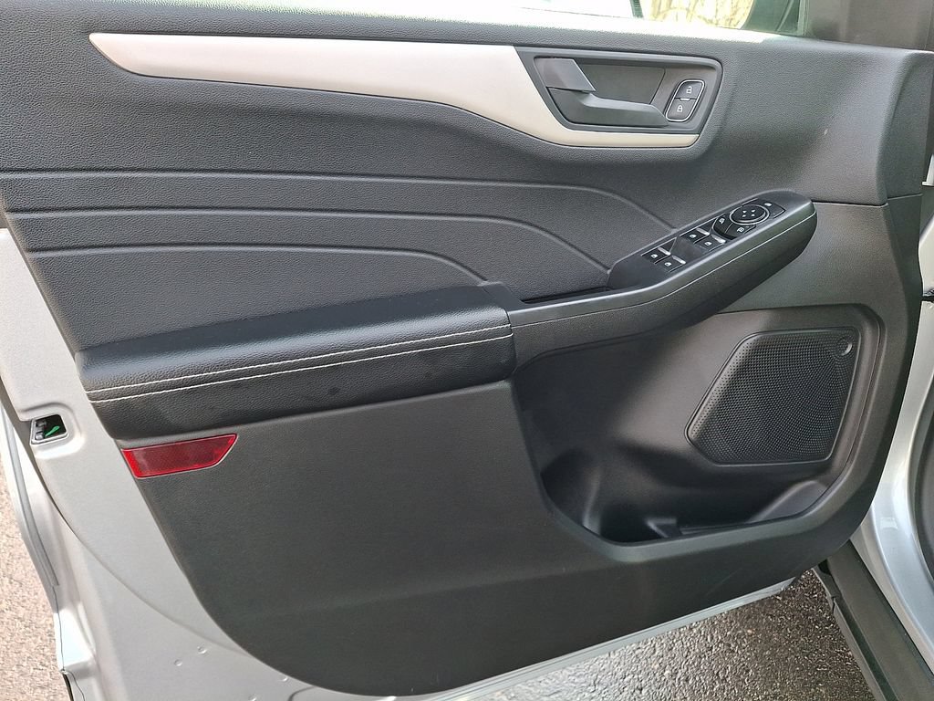 Certified 2022 Ford Escape SE w/ Convenience Package AWD/4WD image 14