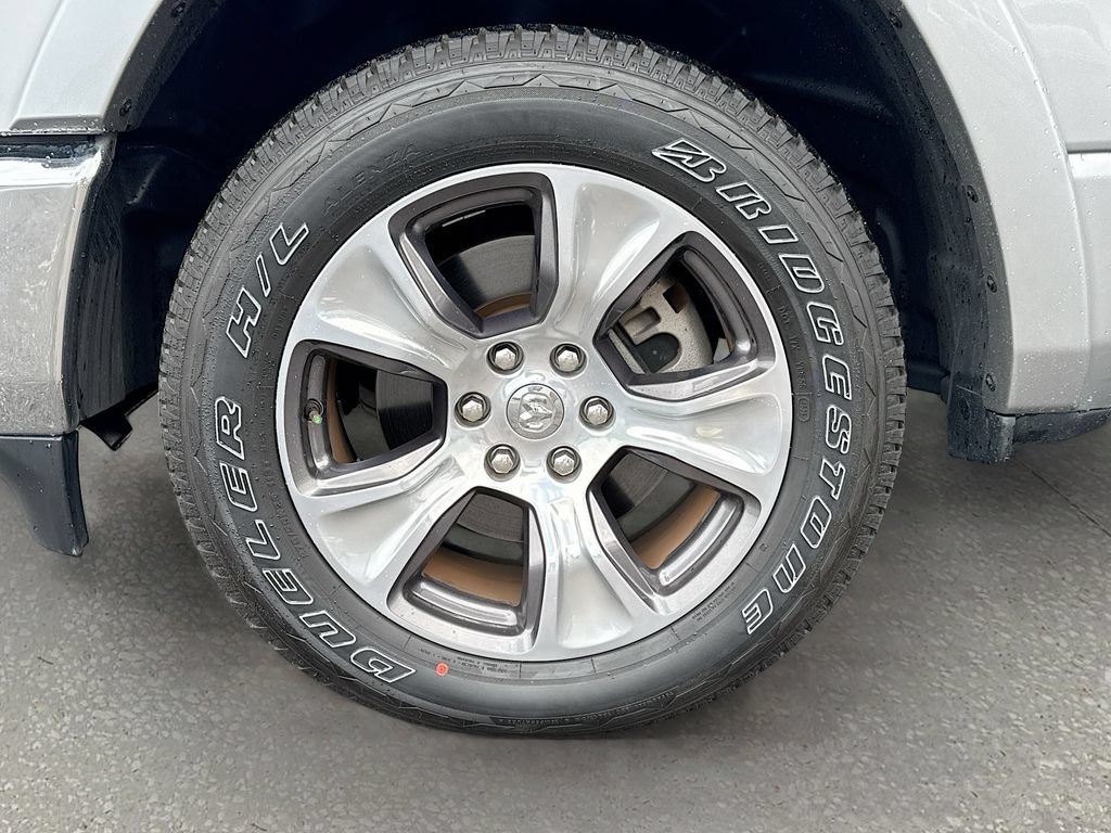 Used 2022 RAM 1500 Laramie AWD/4WD image 35