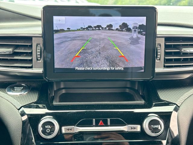 Certified 2023 Ford Explorer ST-Line AWD/4WD image 17