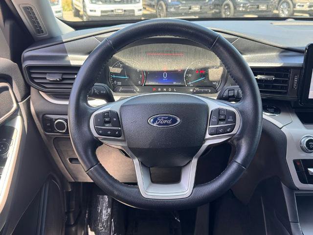 Certified 2023 Ford Explorer XLT RWD image 22