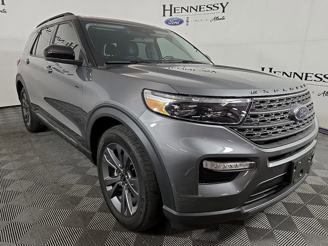 Certified 2023 Ford Explorer XLT w/ Equipment Group 202A image 6