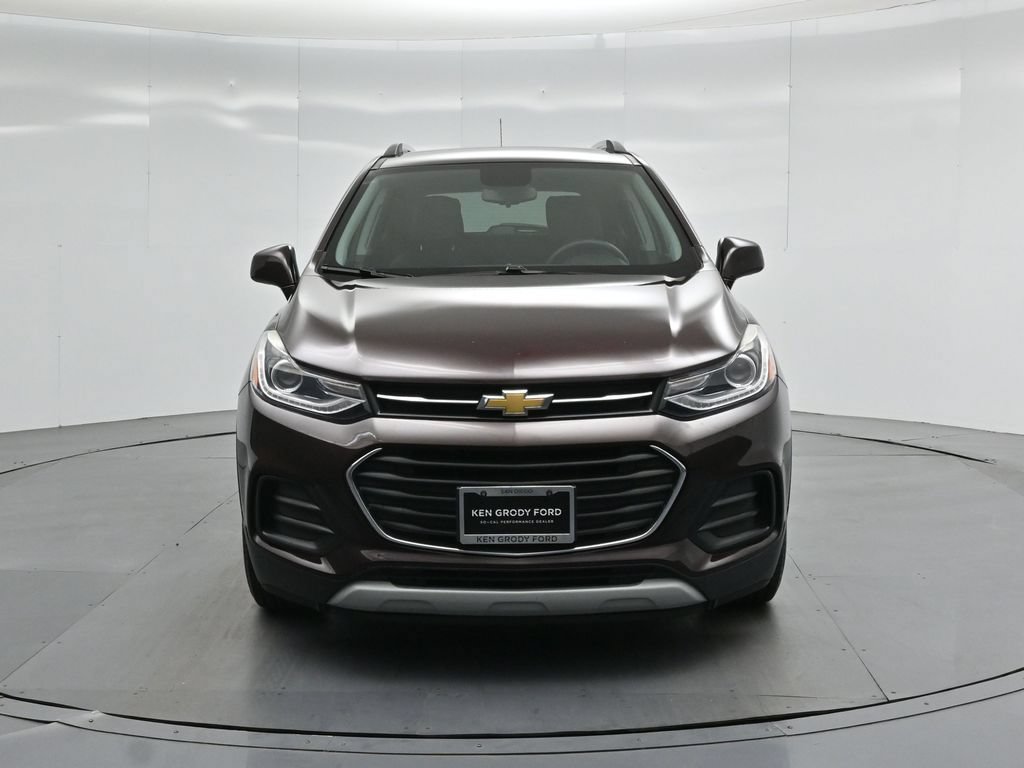 Used 2020 Chevrolet Trax LT w/ LT Convenience Package FWD image 18