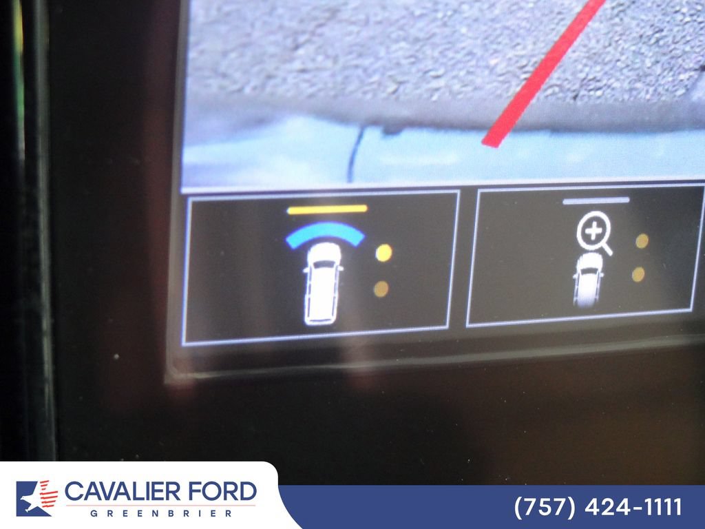 Used 2023 Chevrolet Traverse Premier w/ Redline Edition AWD/4WD image 36
