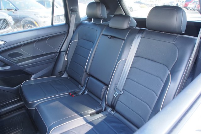 Used 2022 Volkswagen Tiguan SEL R-Line AWD/4WD image 20