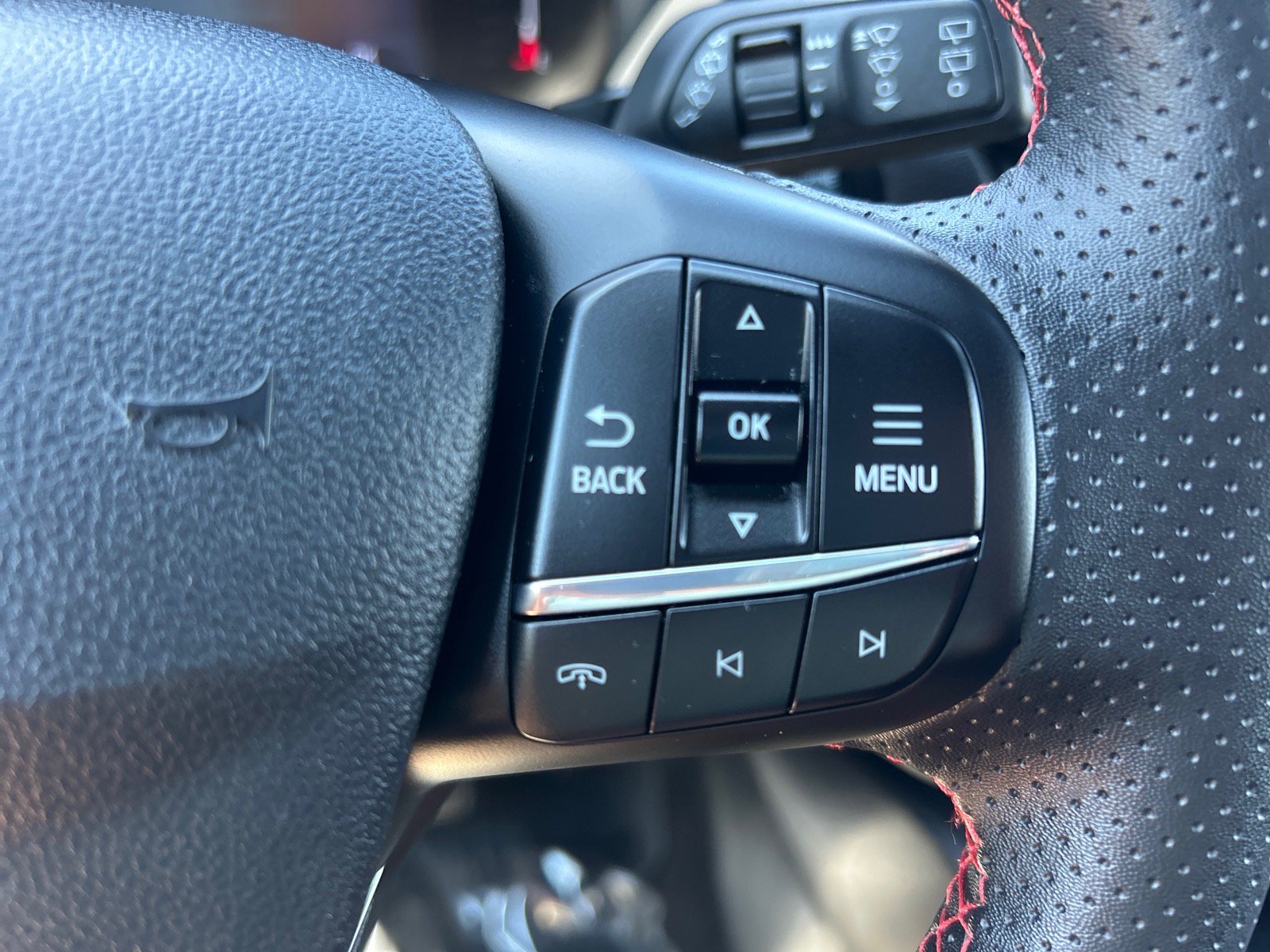 Certified 2026 Ford Escape ST-Line AWD/4WD image 23