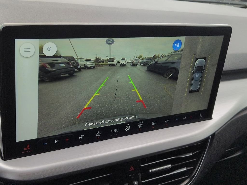 Certified 2023 Ford Escape Platinum AWD/4WD image 19