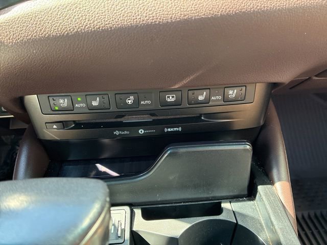 Used 2019 Lexus ES 350 w/ Accessory Package 2 FWD image 26