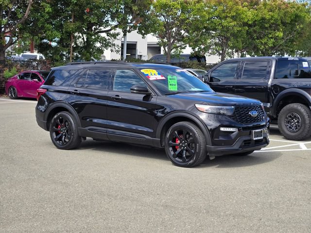Certified 2023 Ford Explorer ST w/ Equipment Group 401A AWD/4WD image 6
