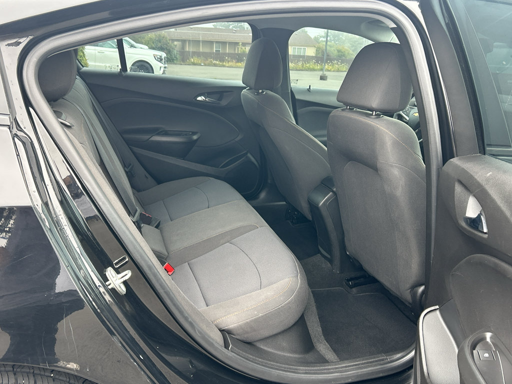 Used 2019 Chevrolet Cruze LS w/ LS Convenience Package FWD image 29