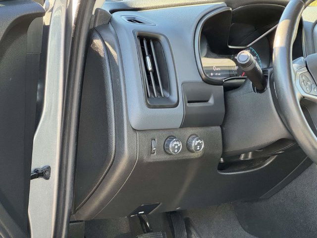 Used 2022 Chevrolet Colorado Z71 AWD/4WD image 29