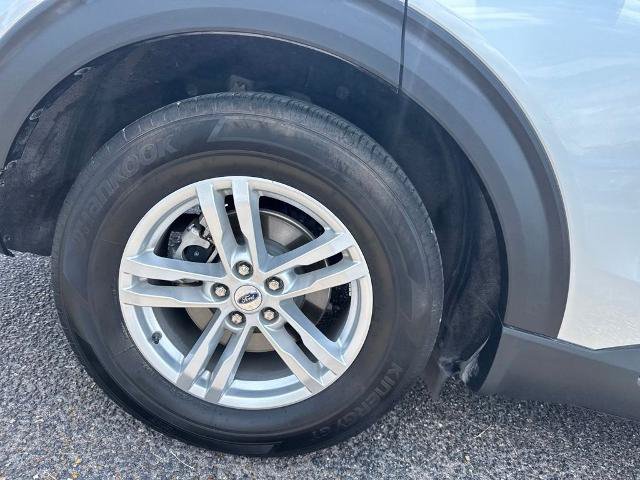 Certified 2023 Ford Explorer XLT RWD image 9
