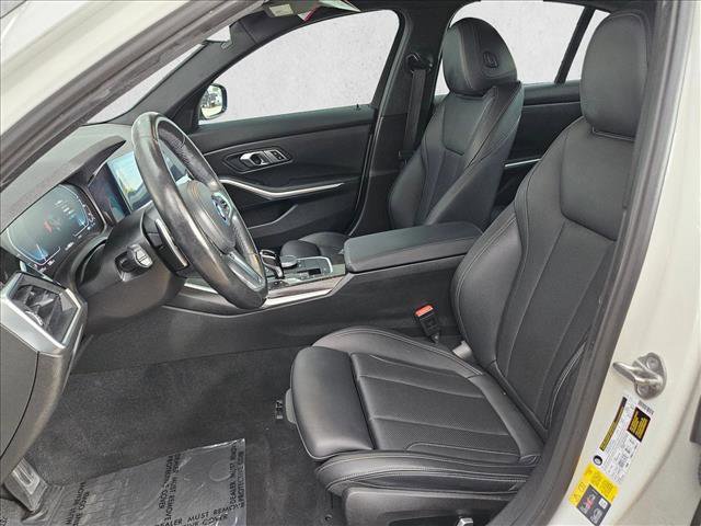 Used 2022 BMW 330e w/ M Sport Package RWD image 18