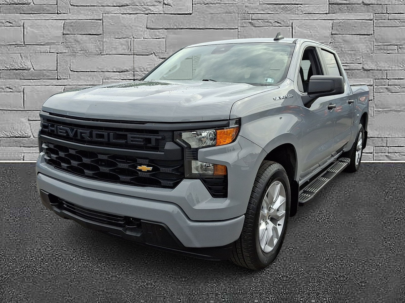 Used 2024 Chevrolet Silverado 1500 Custom AWD/4WD image 4