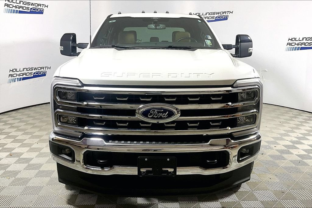 Certified 2025 Ford F250 Lariat w/ FX4 Off-Road Package AWD/4WD image 2