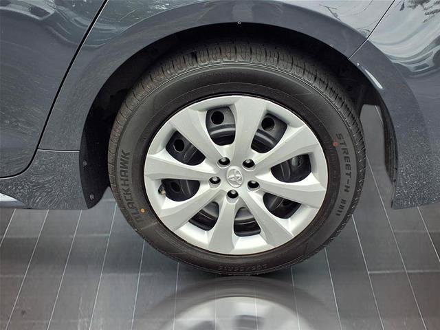 Used 2025 Toyota Corolla LE FWD image 16