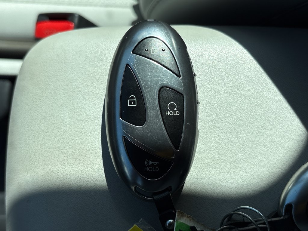 Used 2025 Hyundai Kona Limited FWD image 34
