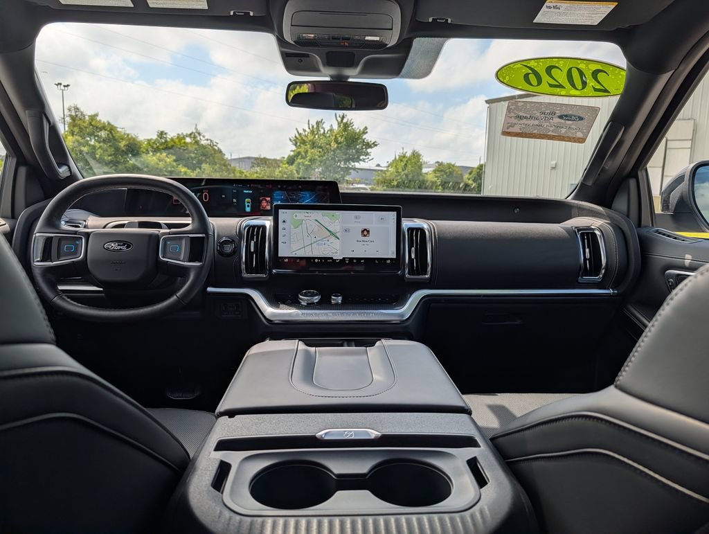Certified 2026 Ford Expedition Platinum w/ Stealth Appearance Package AWD/4WD image 6