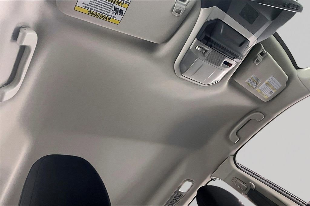 Used 2025 Subaru Ascent Premium image 22