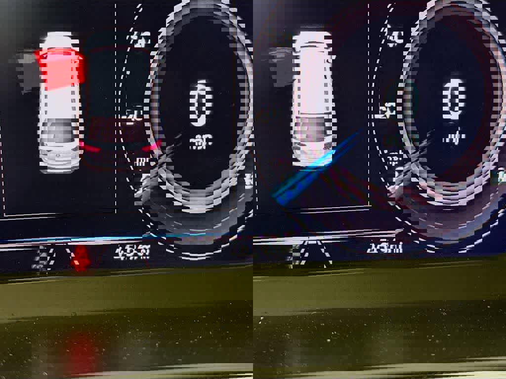 Used 2022 Volkswagen Tiguan SEL R-Line image 23