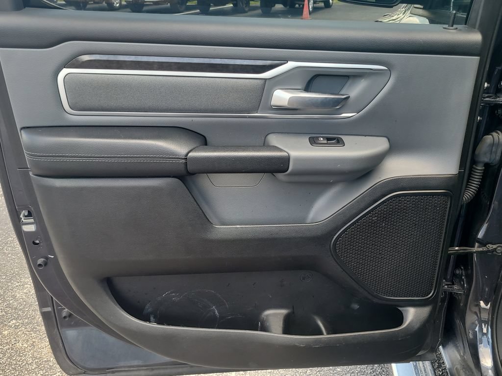 Used 2020 RAM 1500 Big Horn RWD image 9