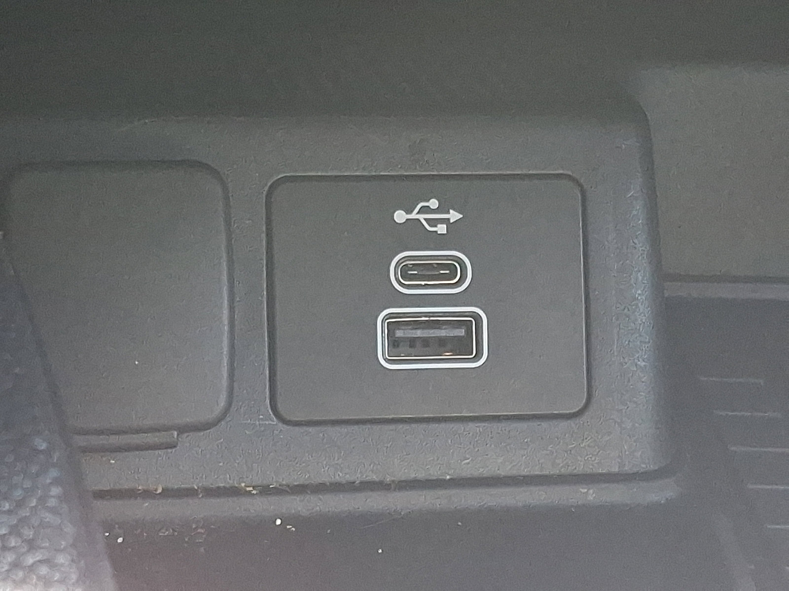 Certified 2025 Ford Bronco Sport Badlands AWD/4WD image 24