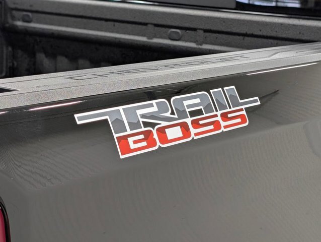 Used 2026 Chevrolet Silverado 1500 LT Trail Boss w/ Convenience Package II AWD/4WD image 23