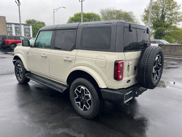 Certified 2025 Ford Bronco Outer Banks AWD/4WD image 4