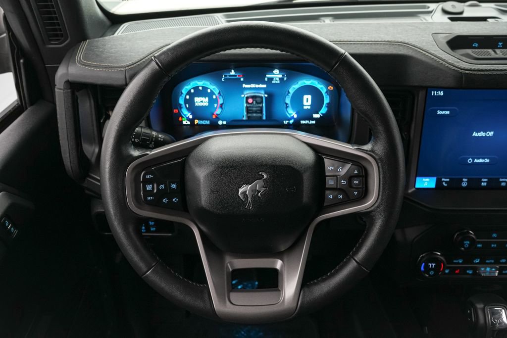 Certified 2025 Ford Bronco Badlands image 13