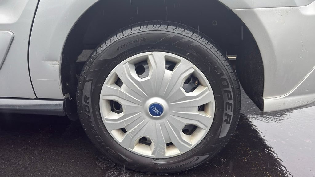 Certified 2021 Ford Transit Connect XLT FWD image 8
