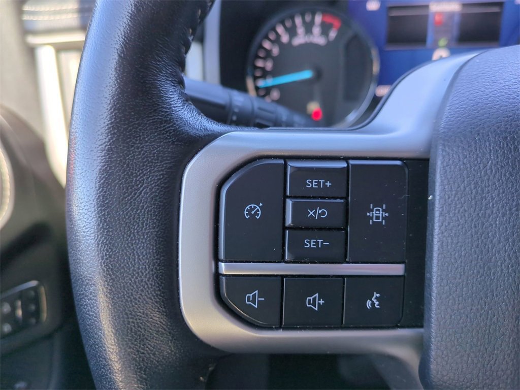 Certified 2024 Ford Expedition XLT image 25