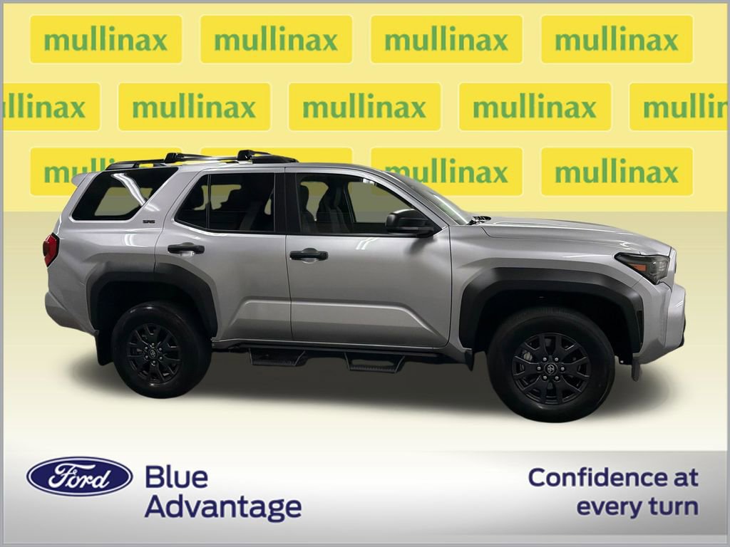 Used 2025 Toyota 4Runner SR5 RWD image 2