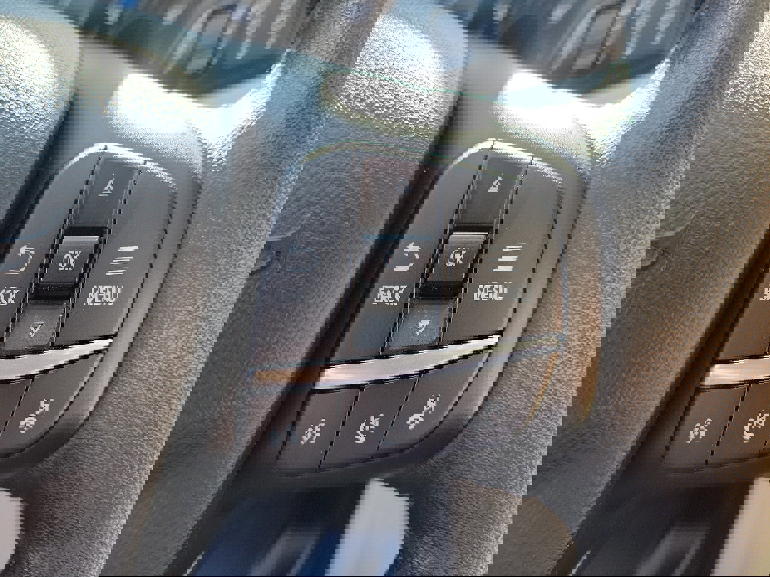 Certified 2020 Ford Escape SEL image 26