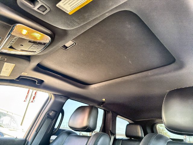 Used 2021 Jeep Grand Cherokee Limited AWD/4WD image 22
