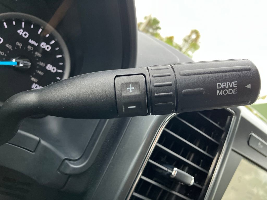 Certified 2022 Ford F350 XLT w/ XLT Premium Package image 26